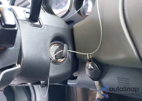 2007 Mitsubishi Eclipse Spyder Gt z USA, uszkodzony, nr VIN 4A3AL35T67E45907